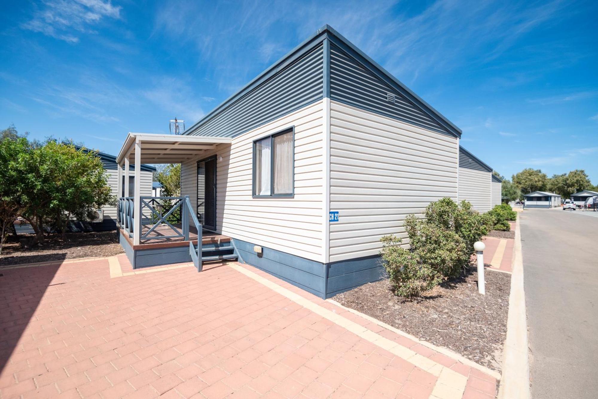 Jurien Bay Tourist Park Hotel Exterior photo